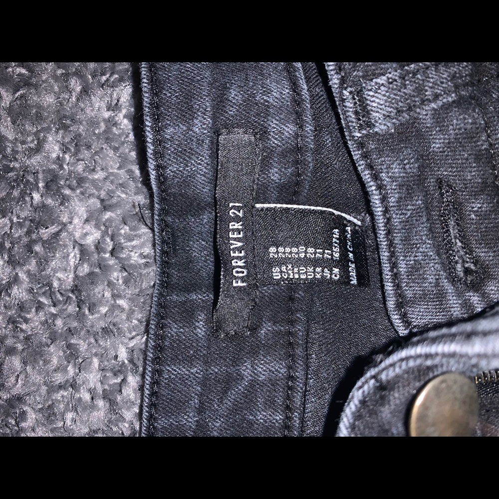 shorts - Picture 3 of 3